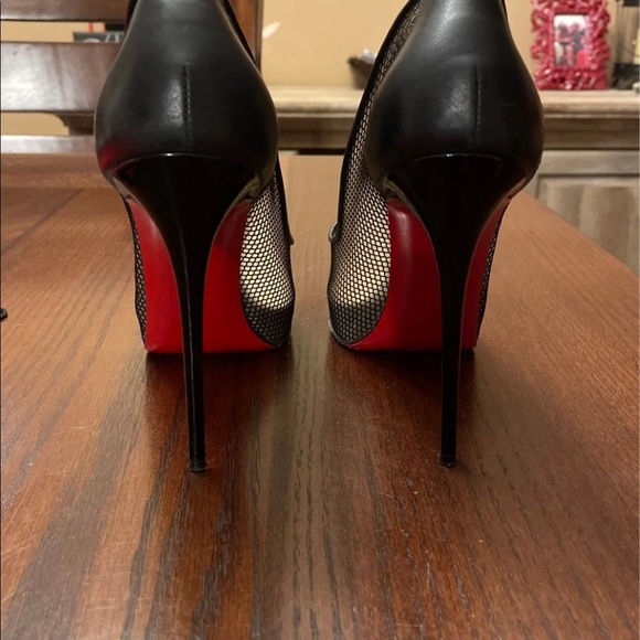 Christian Louboutin heels - Picture 3 of 6